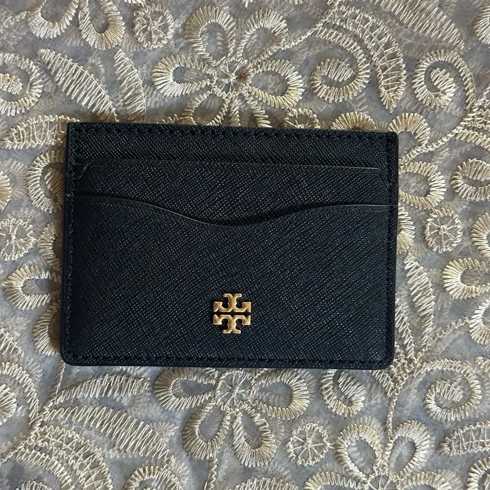 New Tory Burch cardholder black color